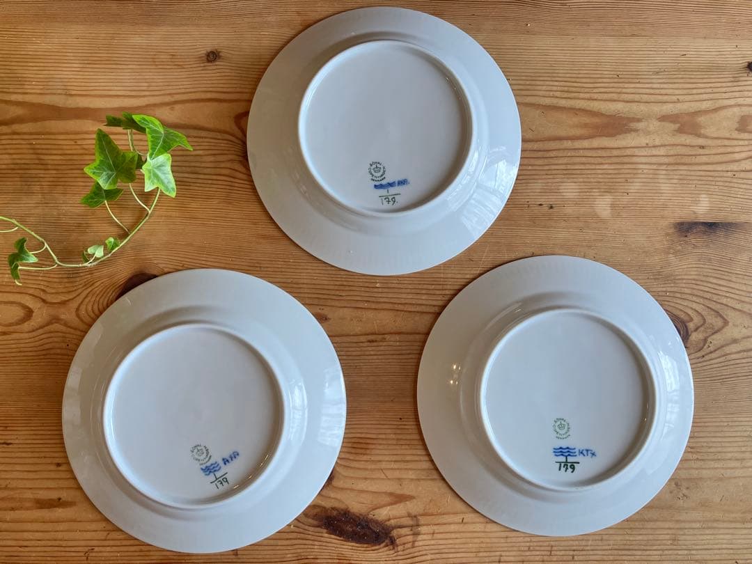 ロイヤルコペンハーゲン　ブルーフルーテッド　19デザートプレート×3