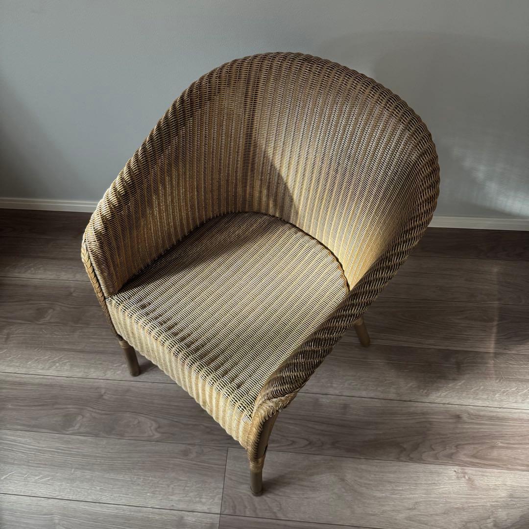 【引き取り可能-¥5,000】ベージュ アームチェア ラタン風合成素材