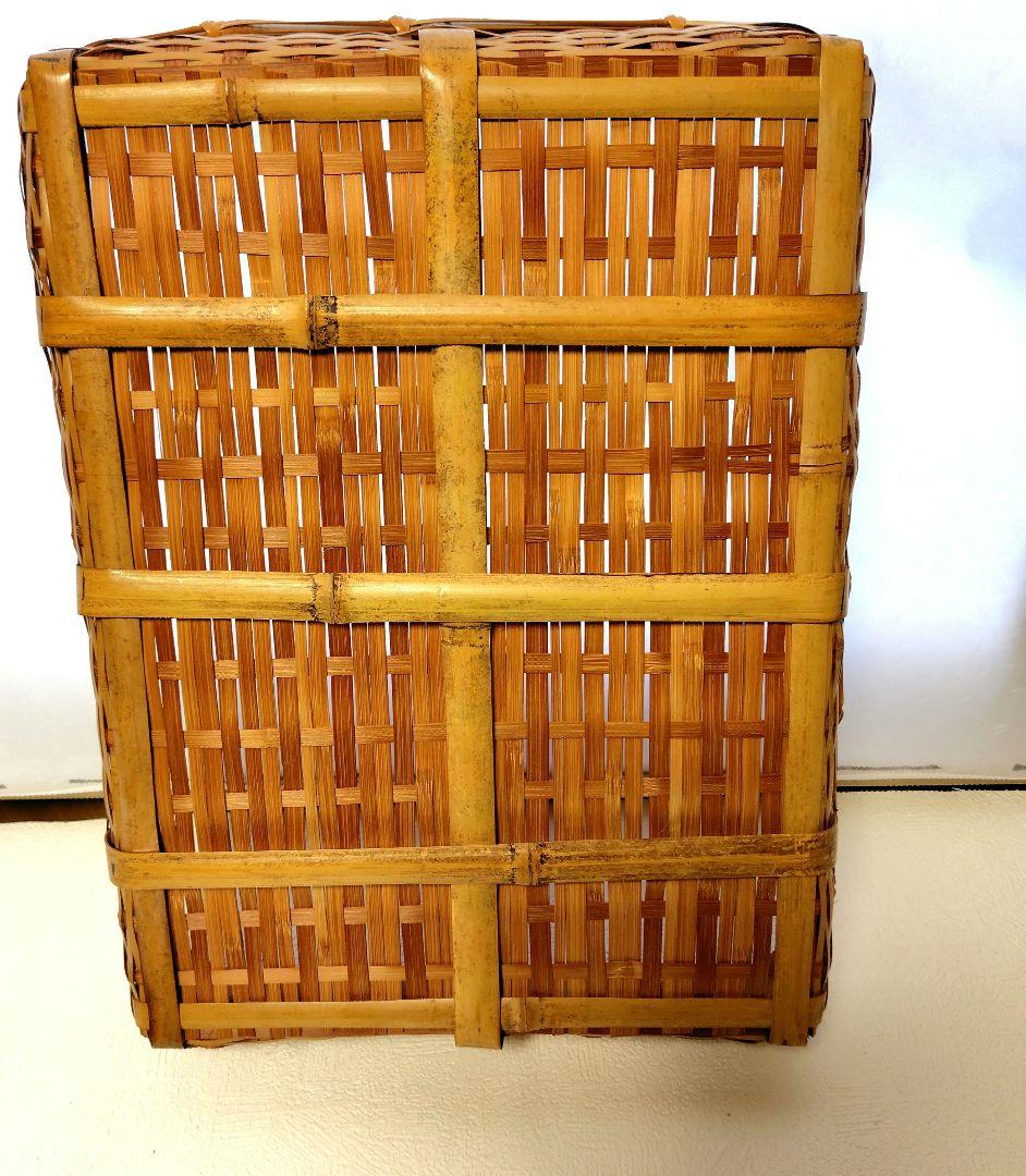 レトロ　竹細工　四角いカゴ