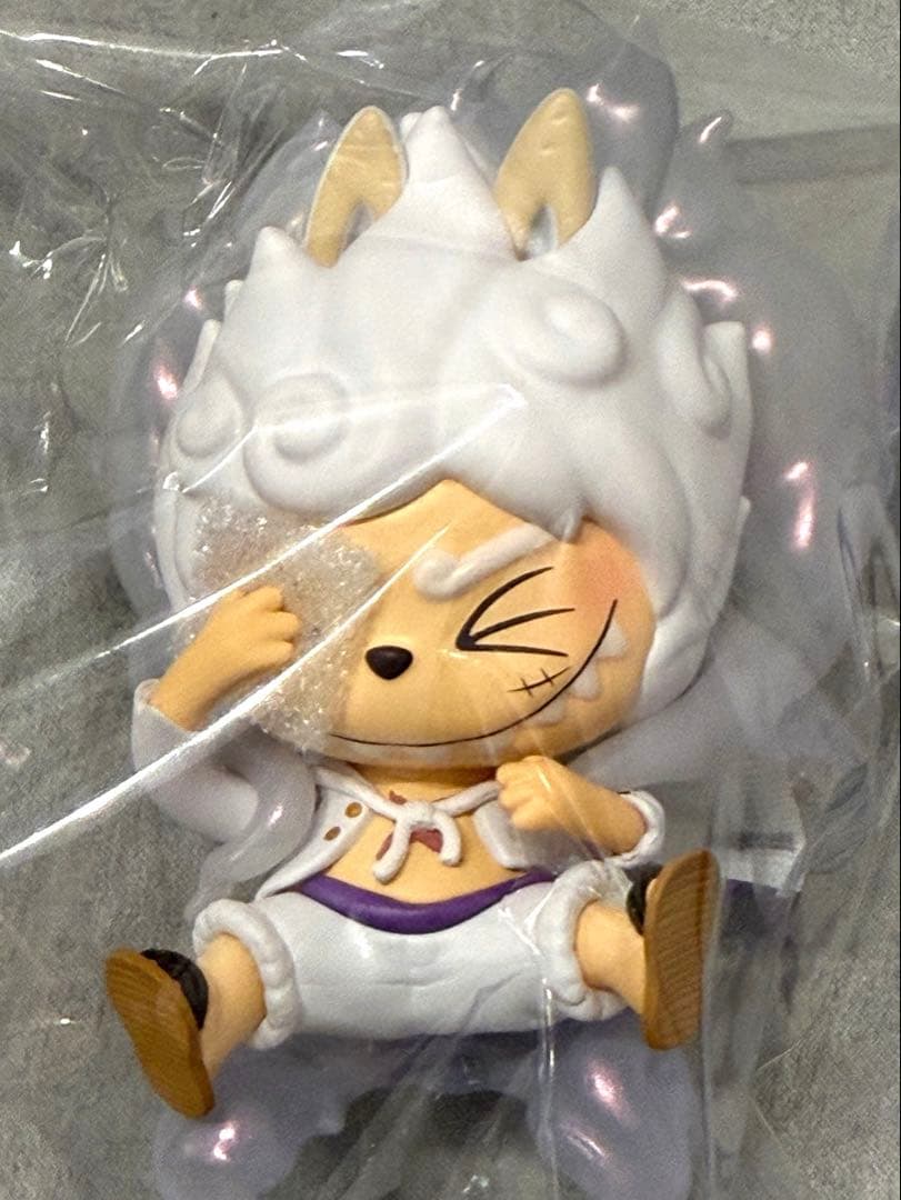 モンキー・D・ルフィ ラブブ　フィギュア　ポップマート　シークレット　ワンピース