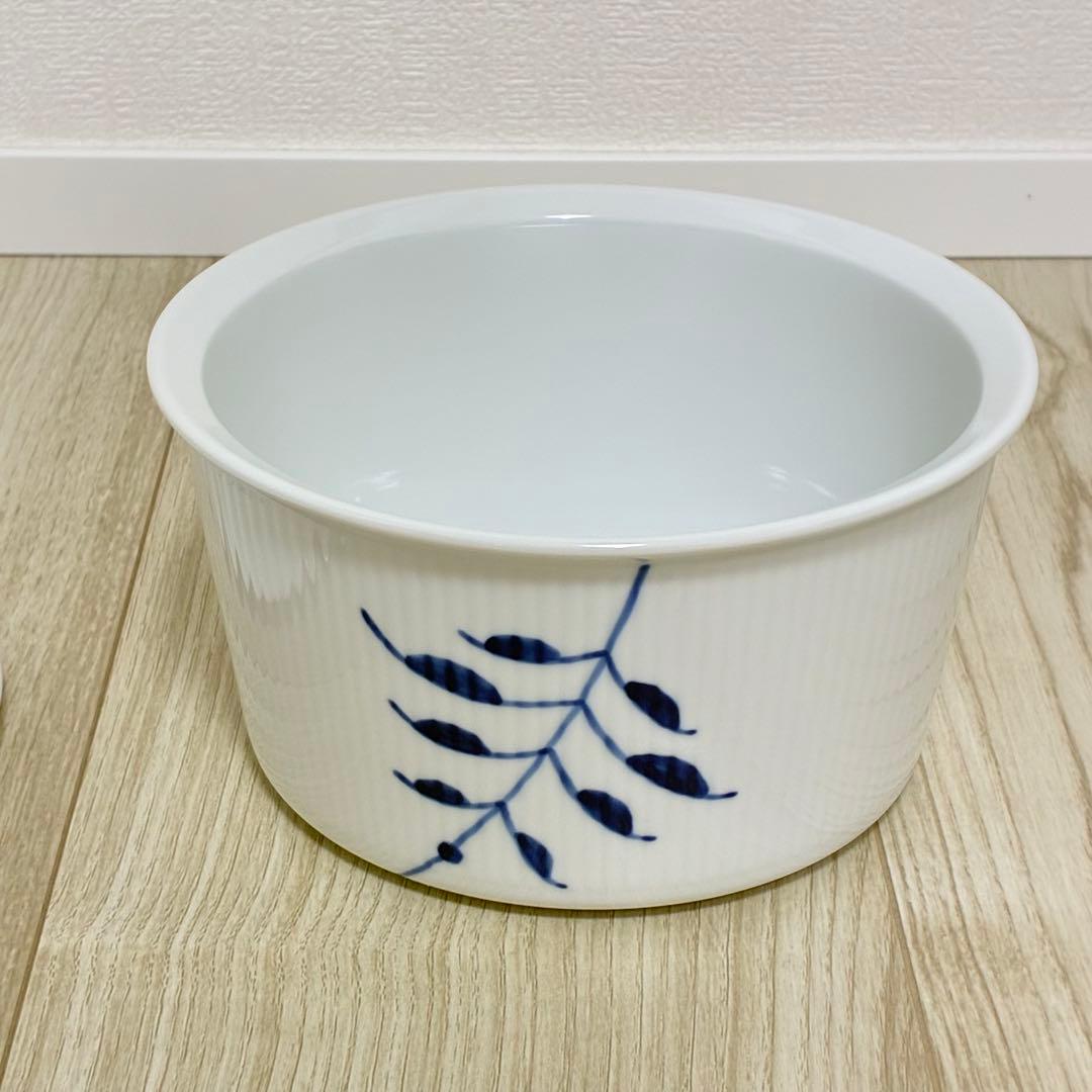 【未使用品】ロイヤルコペンハーゲン　メガ　オーブンウェア蓋付き・マグカップセット