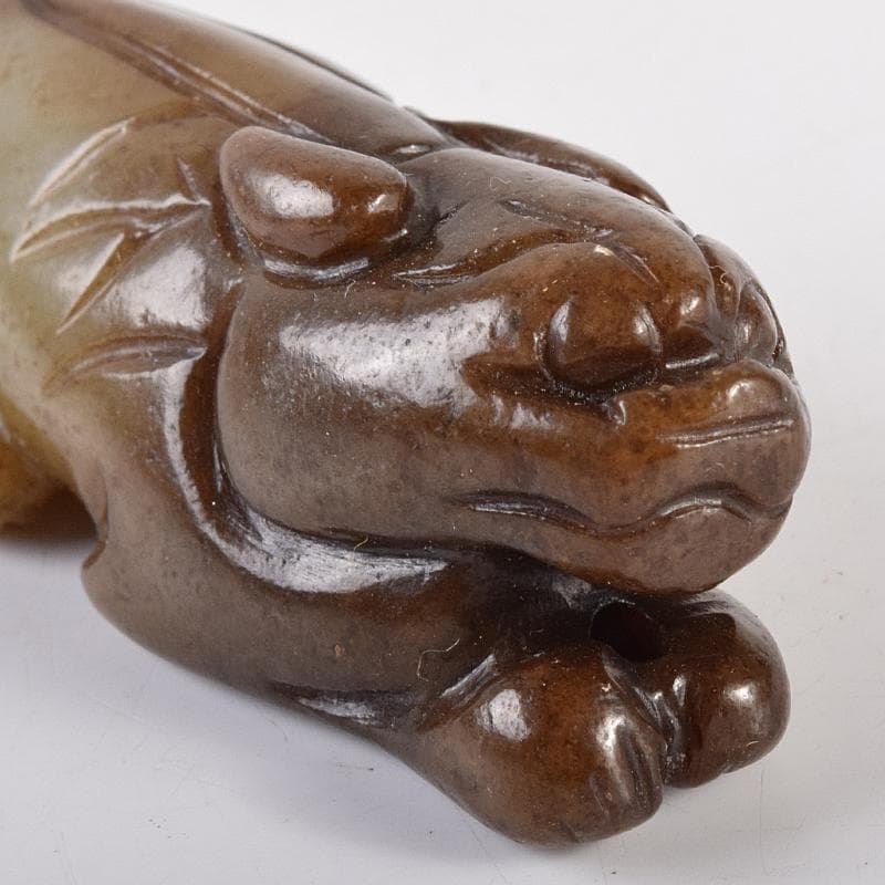 中国　玉石彫刻　神獣　根付　紙鎮　置物　C　7886E