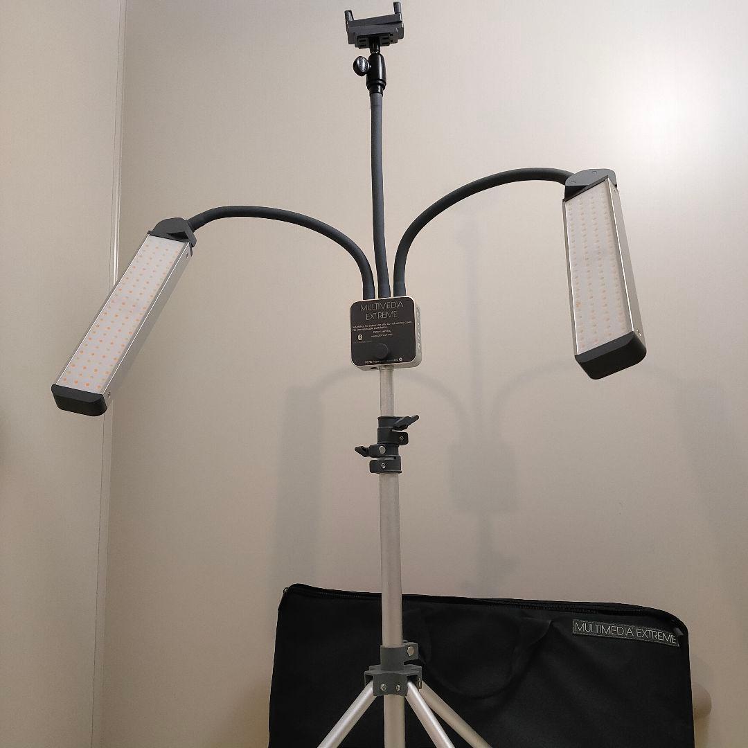 グラムコール Glamcor LEDライト 2017・英語解説・調光色合い変更可