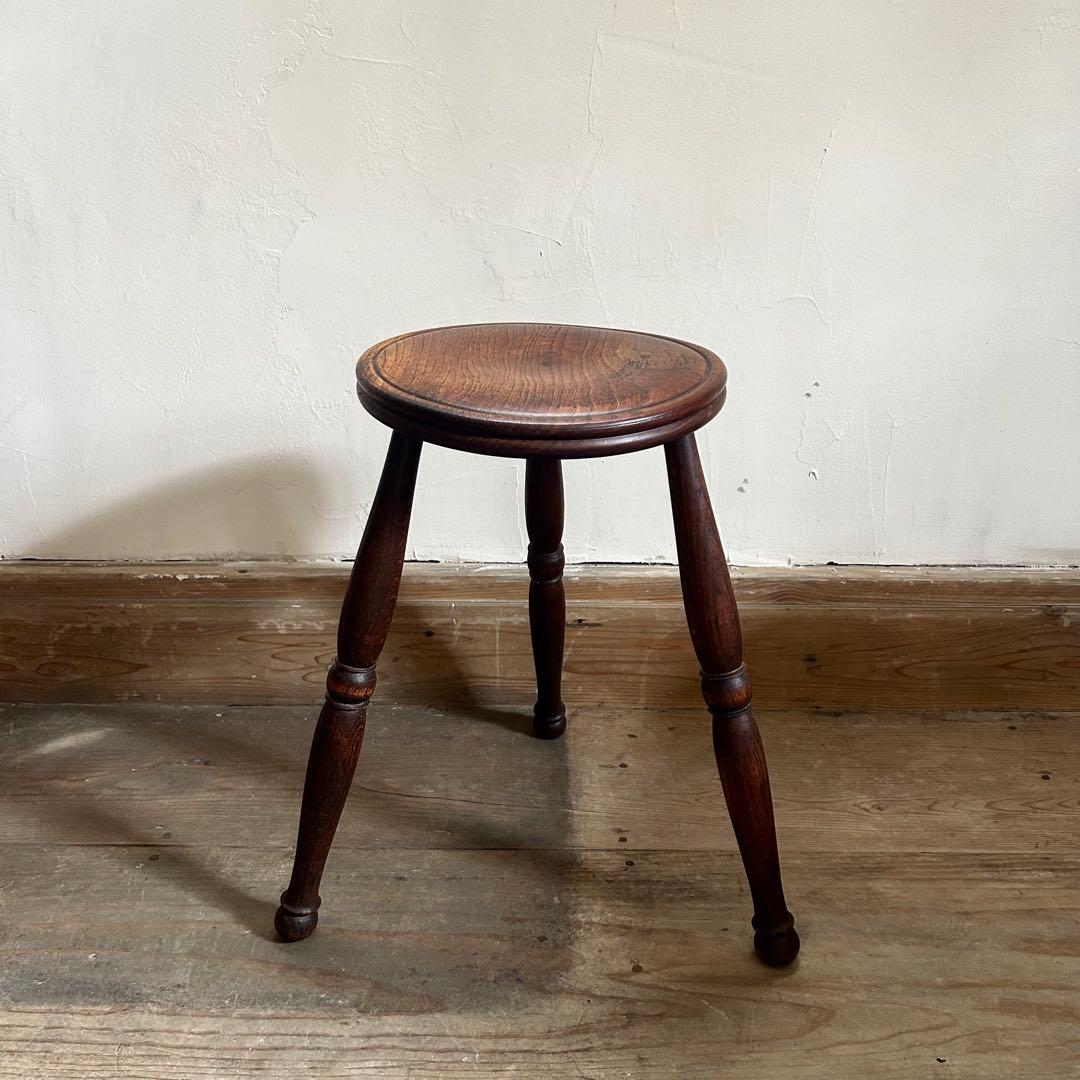 フランスアンティーク 木製 三本脚 スツール ダークブラウン　①