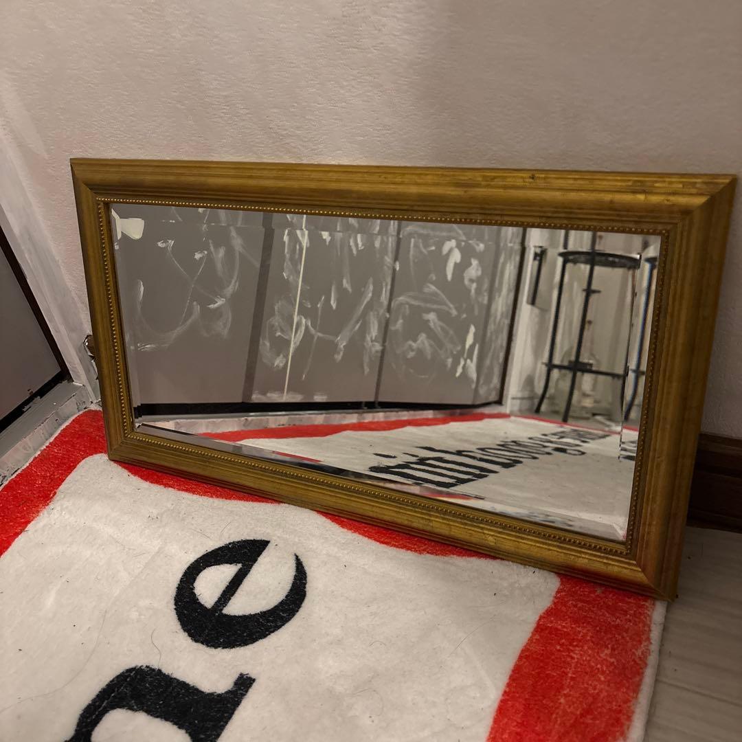 IKEA・廃盤】LEVANGER 壁掛け鏡 金枠 ゴールド - メルカリ