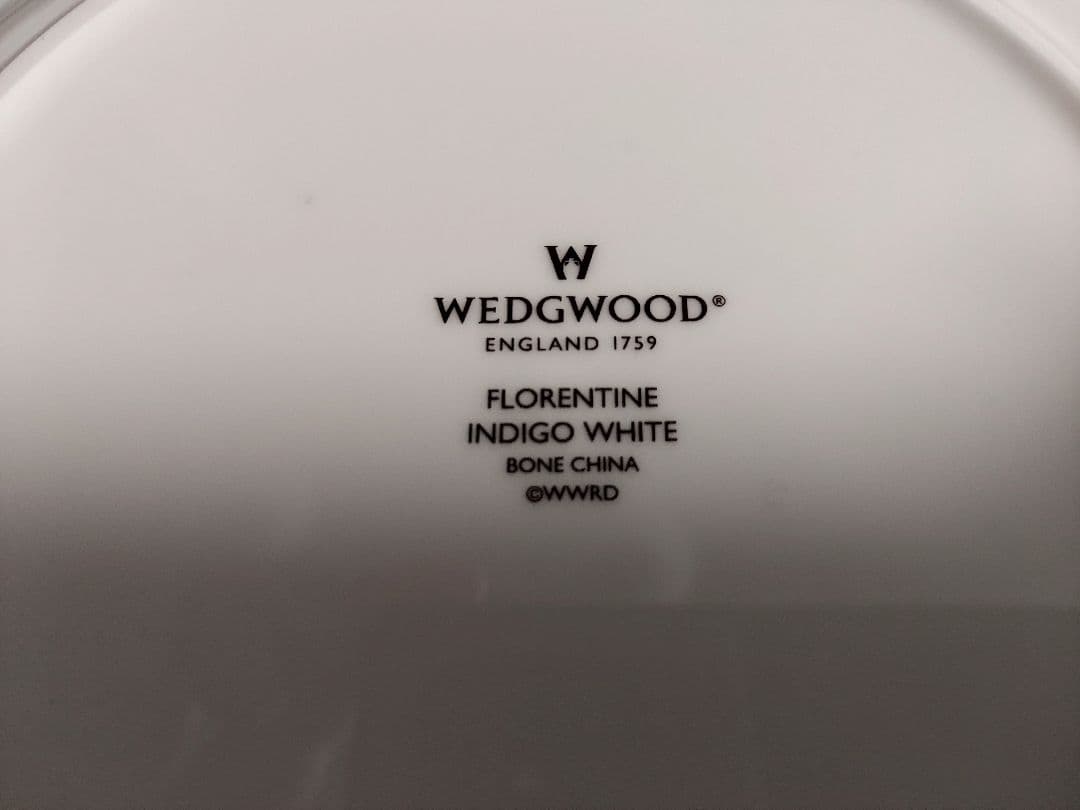 ウェッジウッド　フロレンティーン　インディゴホワイト　20.5cm　2枚