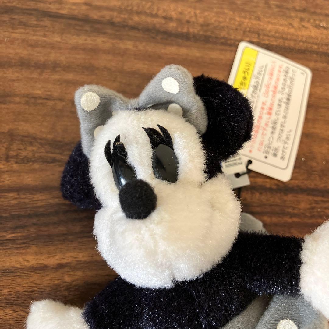 ディズニー ミニーマウス ぬいぐるみ バッジ モノクロ マスコット