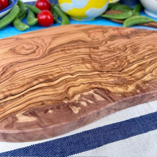 オリーブウッド まな板　カッティングボード　混沌と迷い　約30.5cm