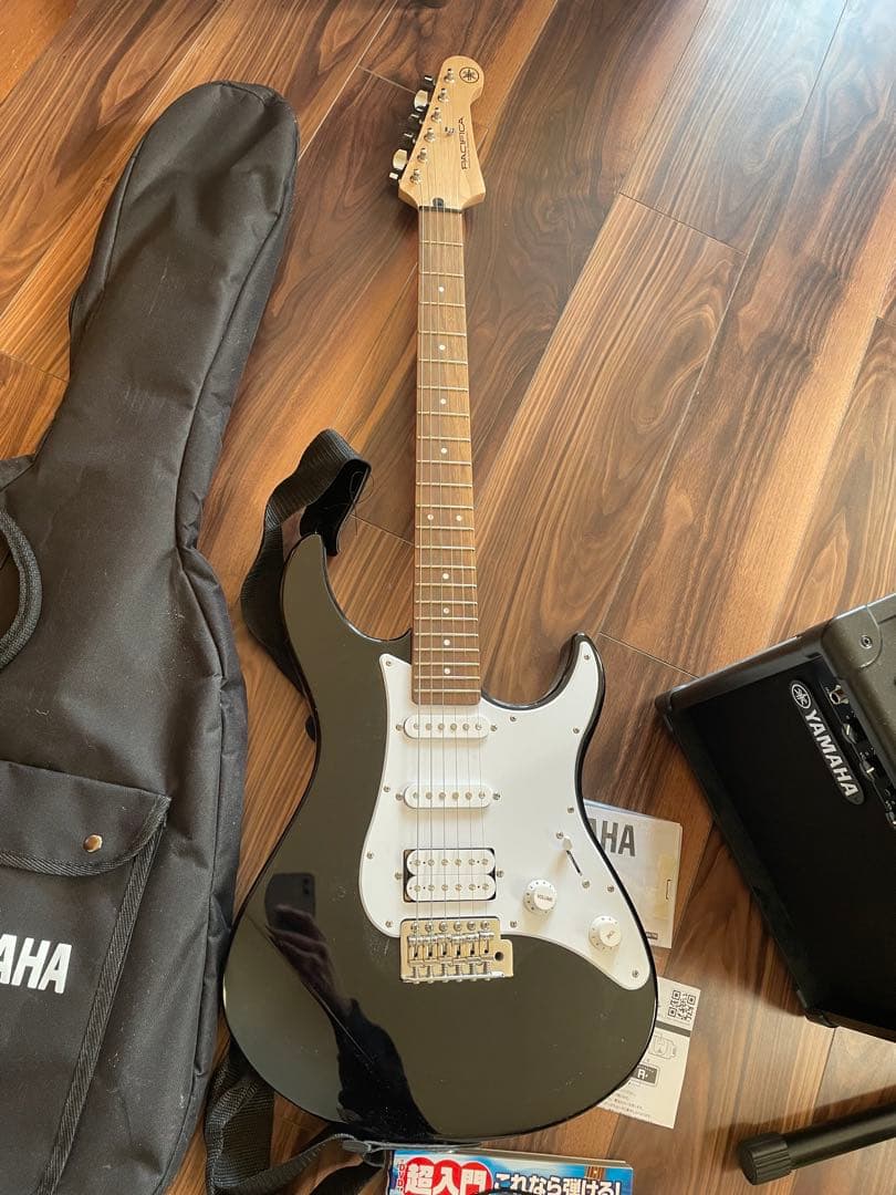 エレキギターYAMAHA アンプ