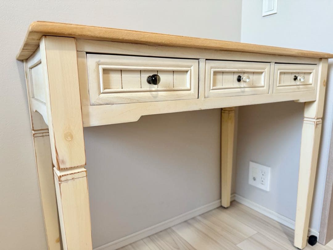 B-COMPANY アイボリー 木製テーブル 3引き出し