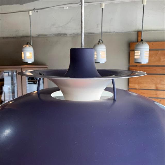 ルイスポールセン社製のPH5ペンダントライト（パープル）