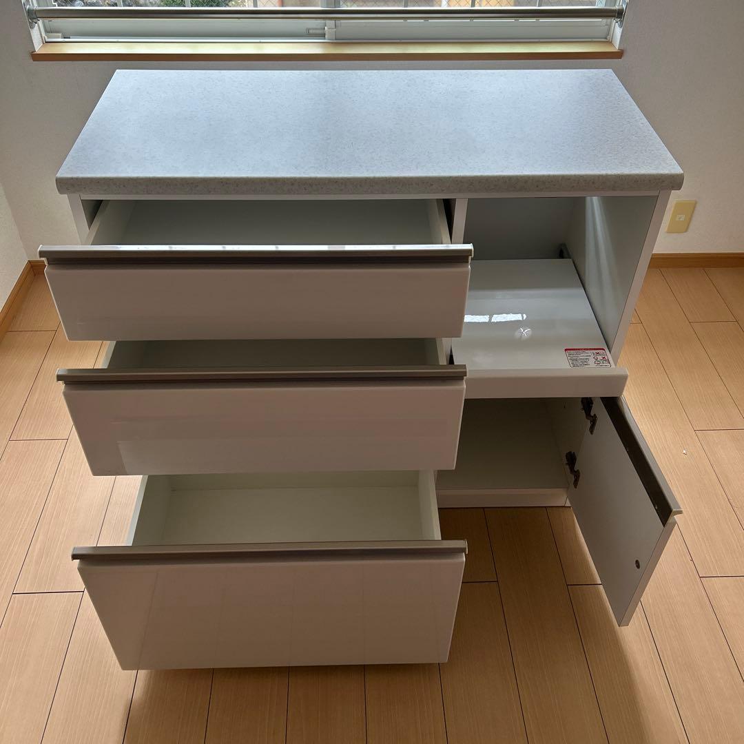 ニトリ　キッチンボード