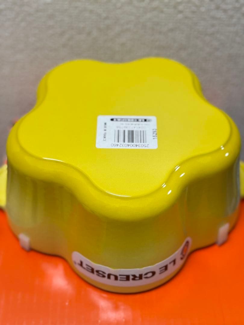 【未使用】新品　ル・クルーゼ　LE CREUSET　ココット　フルール　ソレイユ