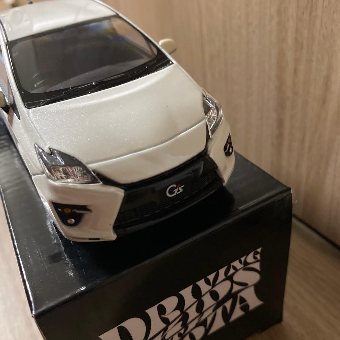 プリウスg's カラーサンプル ミニカー ホワイトパールクリスタル