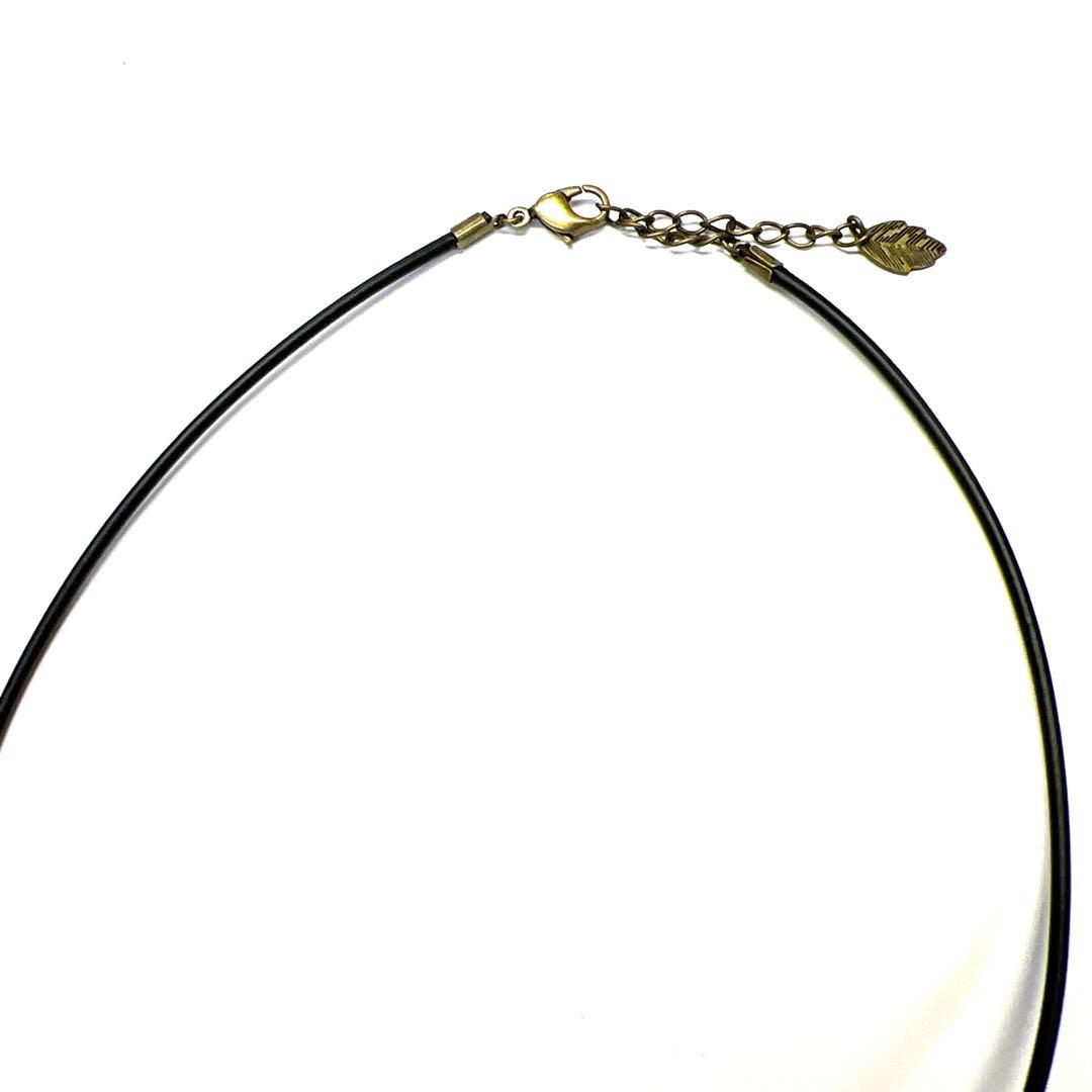 アイヌコタン　西田智三さん　天然石　魔除け　ドクロ　タイガーアイ　黒曜石　赤瑪瑙