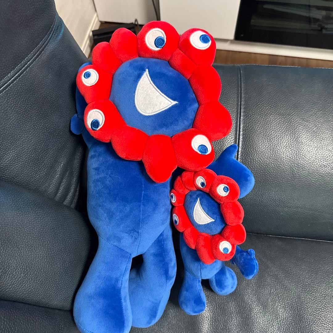 ミャクミャク 寝そべり ぬいぐるみ.万博 EXPO 2等3等セット