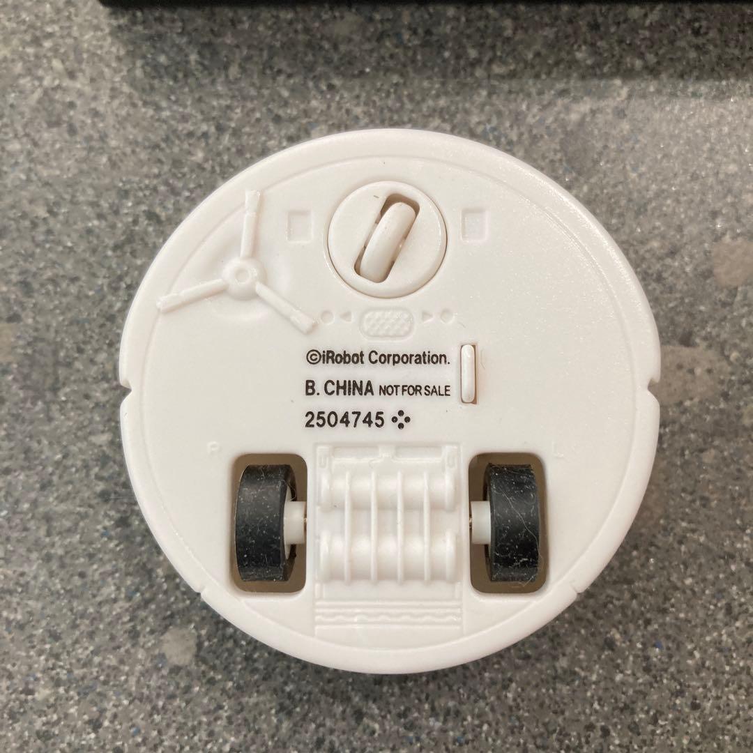 iRobot 30周年記念品／ルンバミニチュアセット