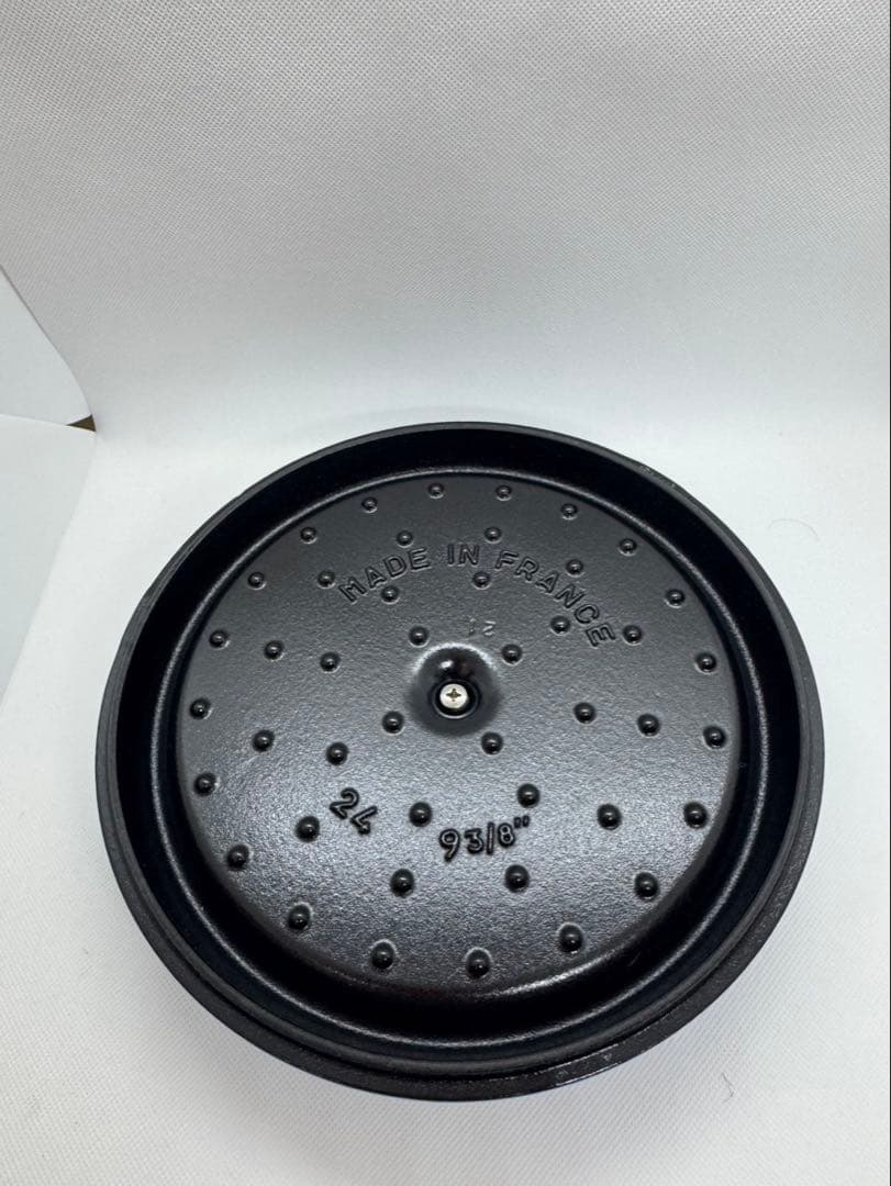 かなりの希少品。ストウブ　サックスブルー　グランドココット24 未使用品。