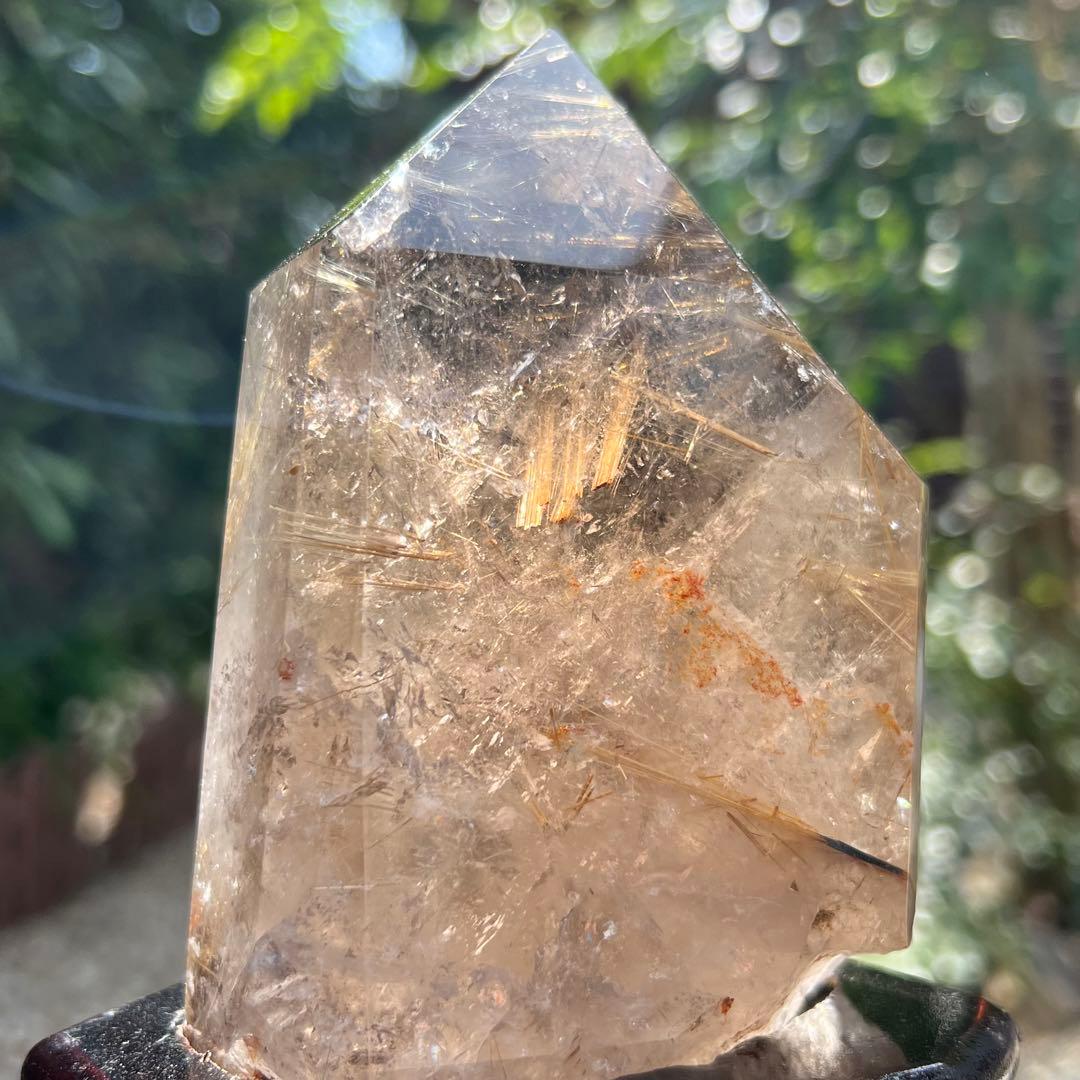 ☆輝宝☆激凄美宝‼️極上特級品☆虹入り 太陽放射 ゴールドタイチンルチル 六角柱