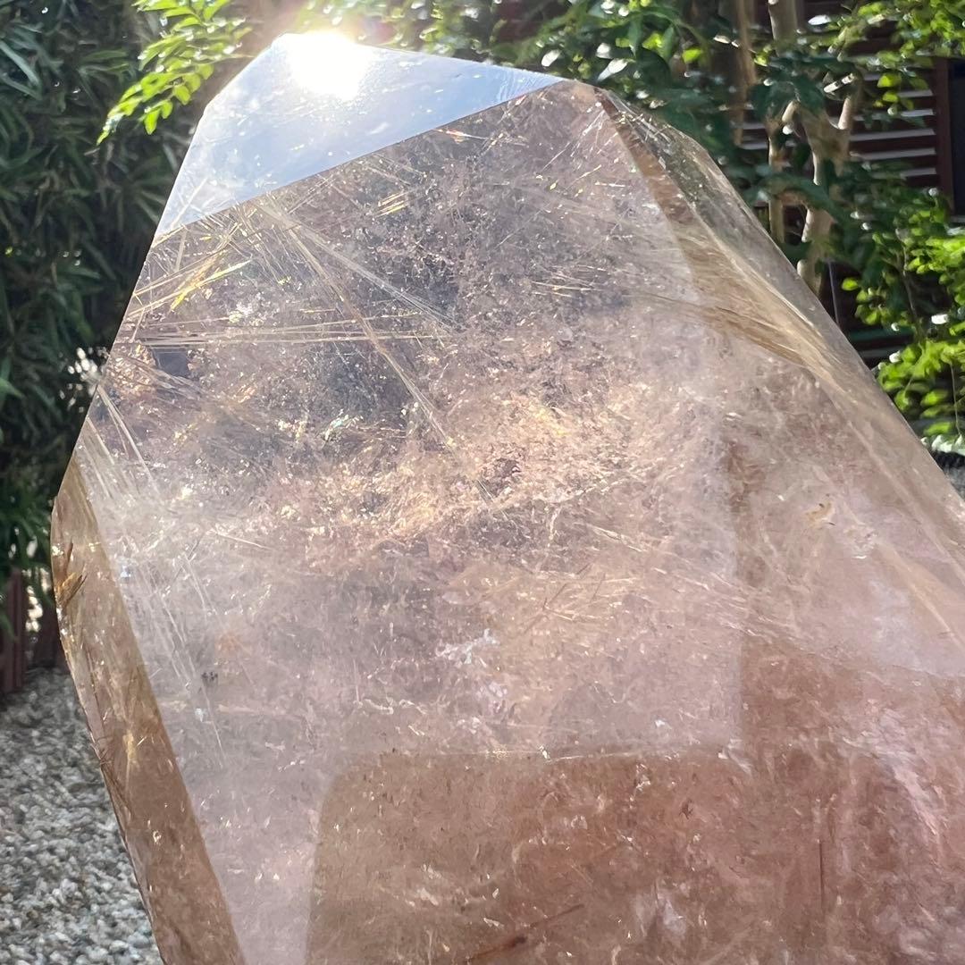 ☆輝宝☆激凄美宝‼️極上特級品☆虹入り 太陽放射 ゴールドタイチンルチル 六角柱