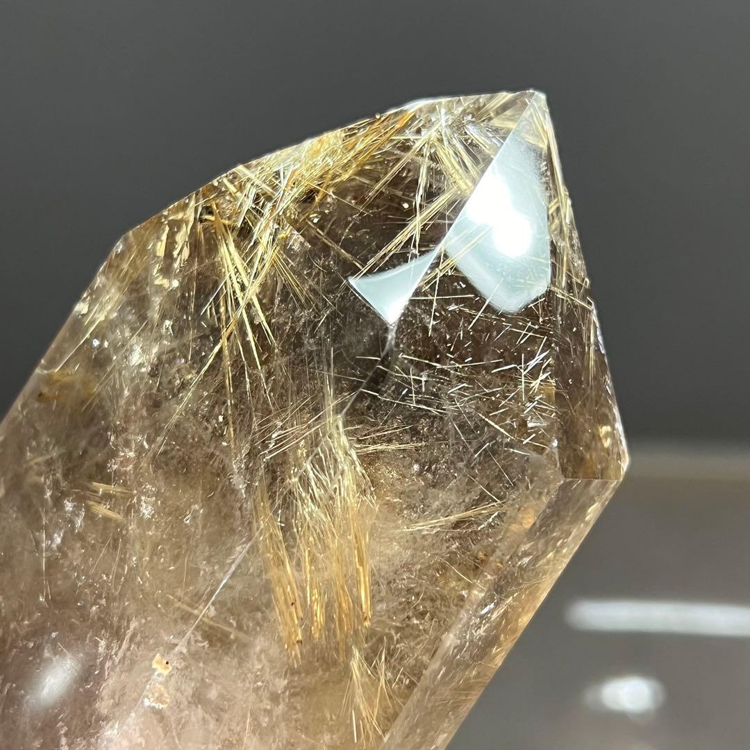 ☆輝宝☆激凄美宝‼️極上特級品☆虹入り 太陽放射 ゴールドタイチンルチル 六角柱