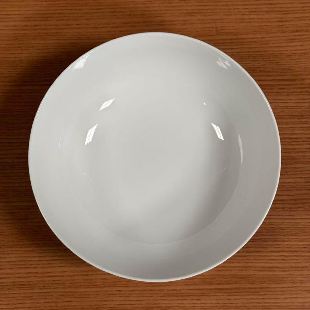 伊万里焼 畑萬陶苑：鍋島 色絵墨弾き青海波唐花紋 多用鉢（大）