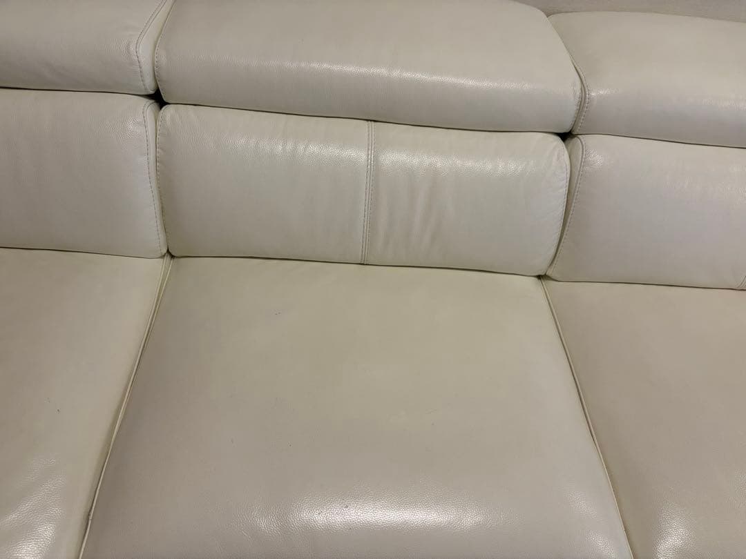 と*次様 東京インテリア電動カウチソファ