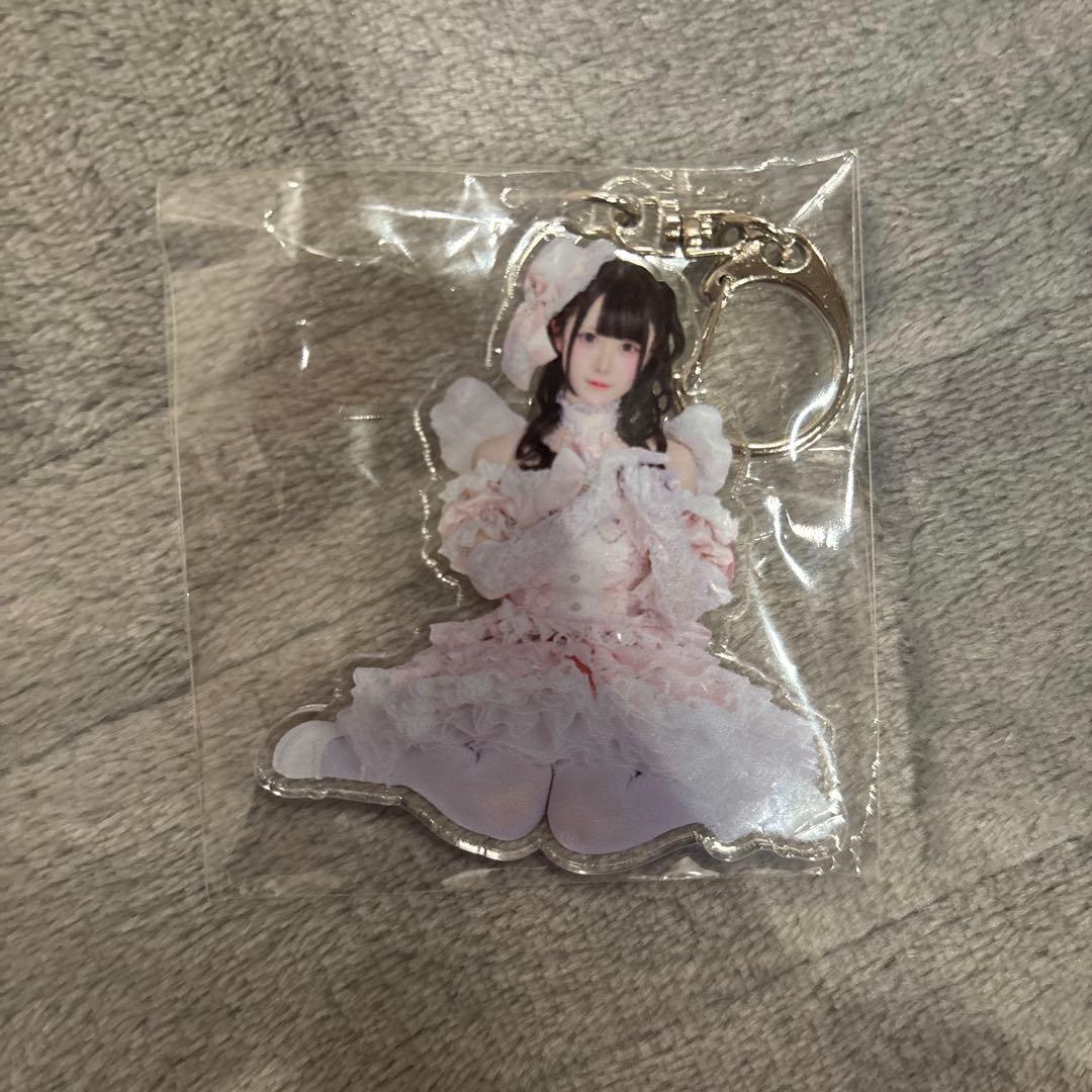 iON! 実写アクキー 伽久耶くらら ガラポン くじ iON! 伽久耶くらら ガラポンくじC賞F賞 - メルカリ