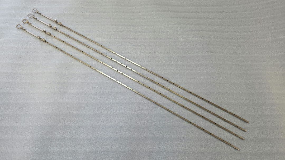 福井金属工芸　角線自在100cm　額縁・掛軸・パズル等の飾り用　ピクチャーレール