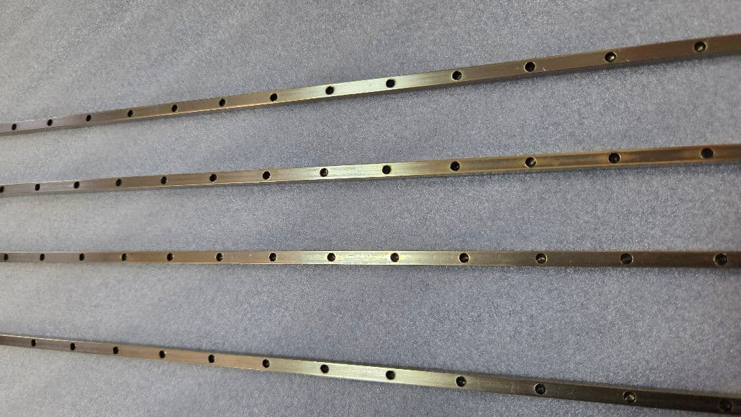 福井金属工芸　角線自在100cm　額縁・掛軸・パズル等の飾り用　ピクチャーレール