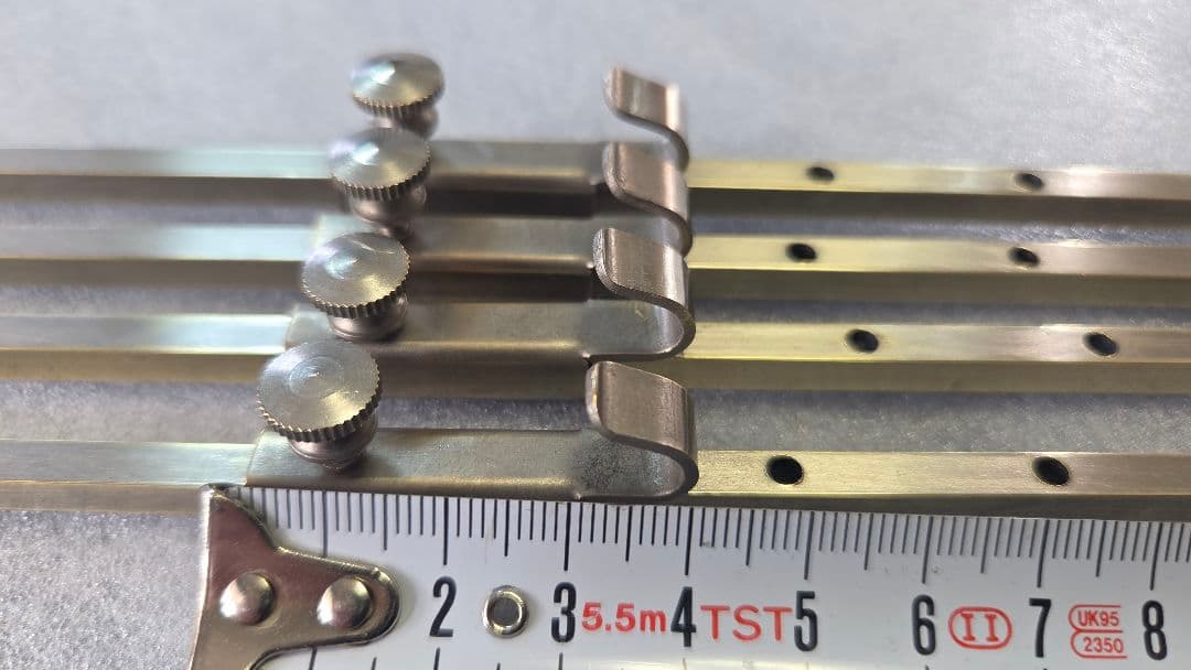 福井金属工芸　角線自在100cm　額縁・掛軸・パズル等の飾り用　ピクチャーレール