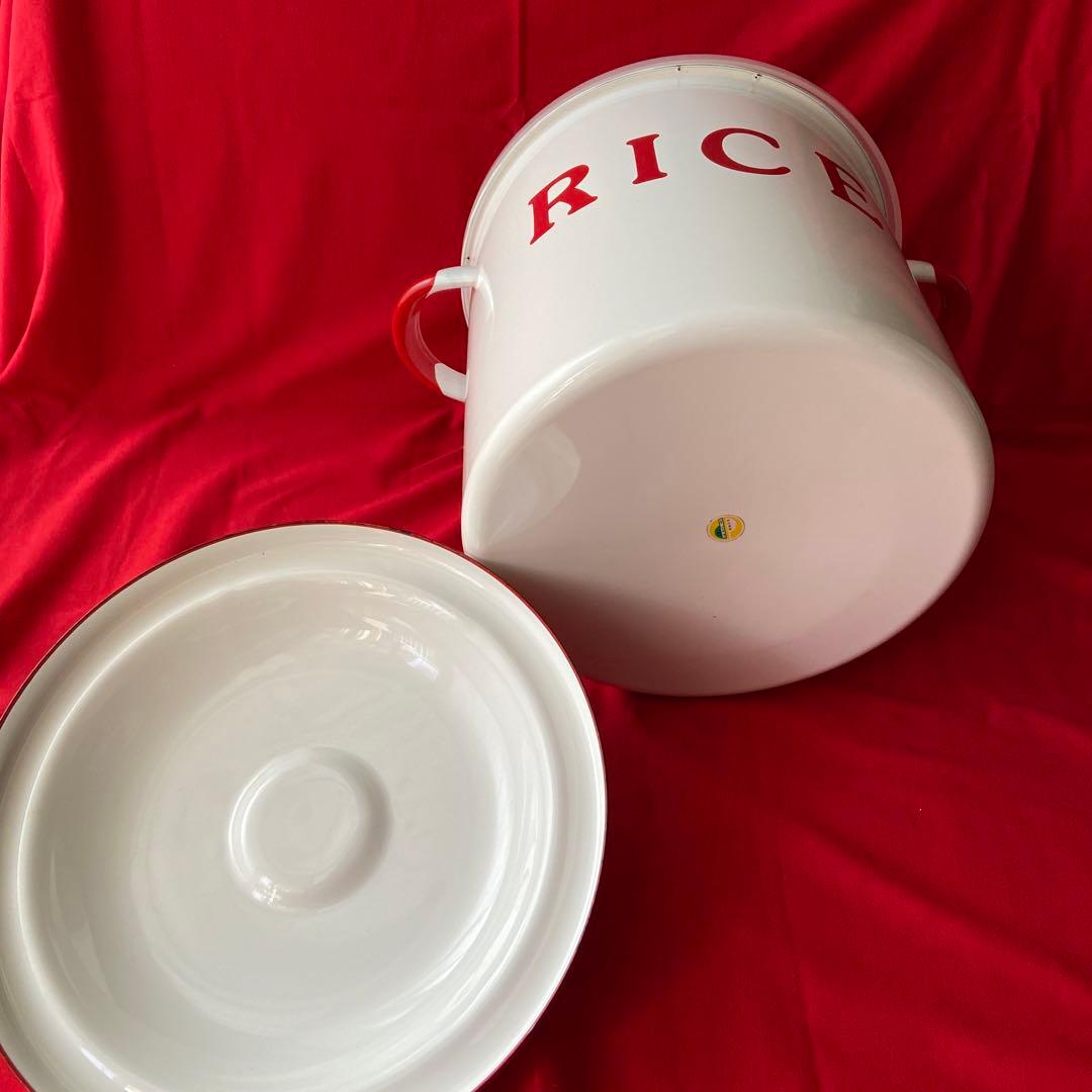 ホーロー米びつ