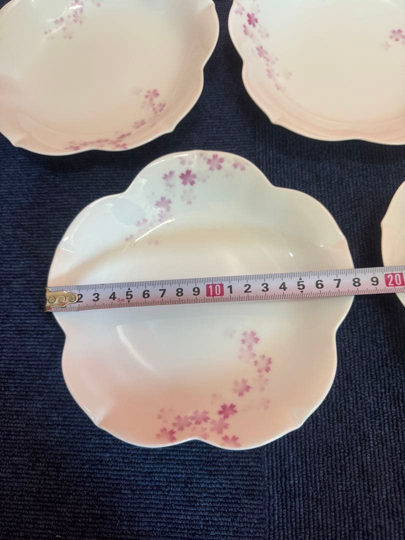 2024 深川製磁 桜 和皿 5客 未使用 - メルカリ