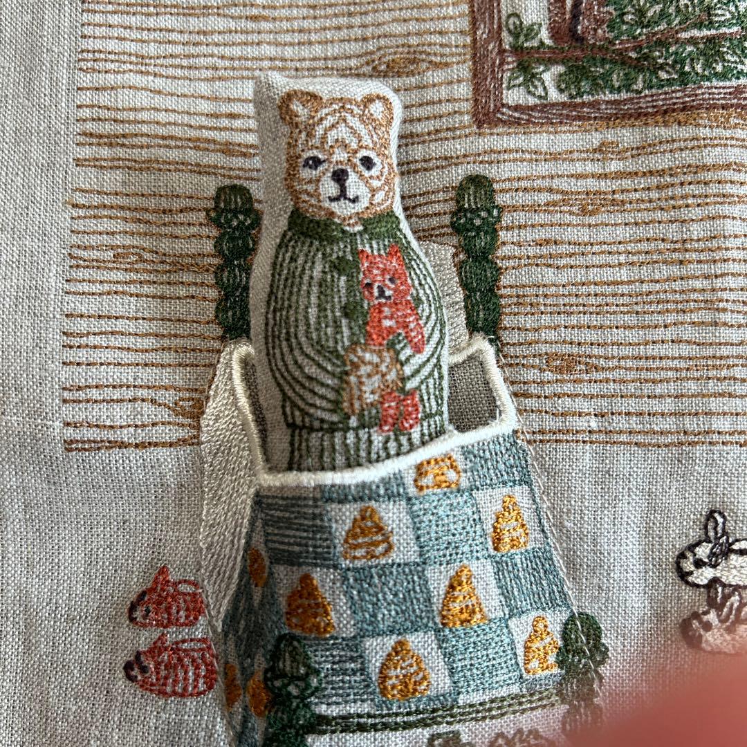 コーラル&タスク Coral&Tusk 3匹のクマのクッションカバー　新作