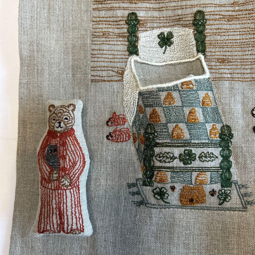 コーラル&タスク Coral&Tusk 3匹のクマのクッションカバー　新作