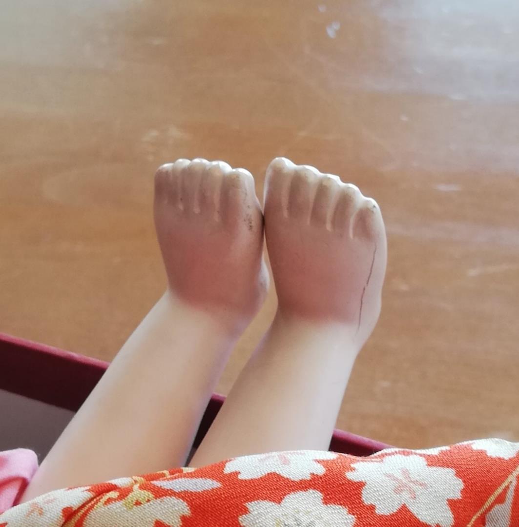 高さ28Cm8号の小さい人形ー新Fotアップしました・