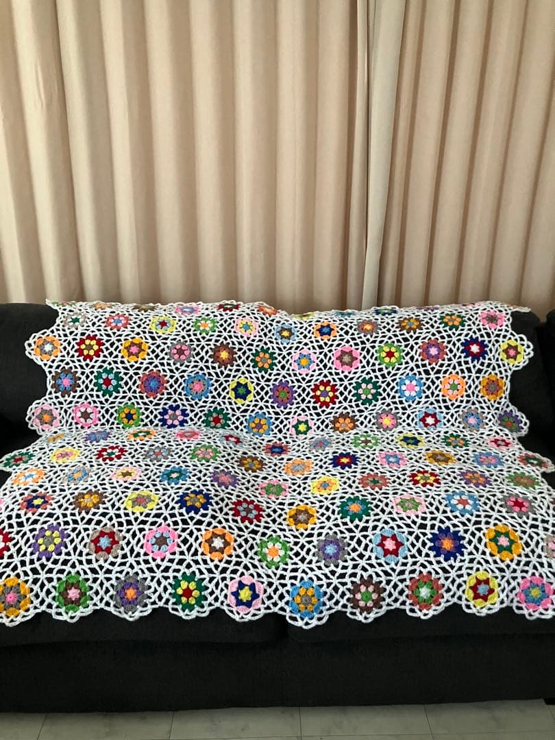 手編み　ソファーカバー　ベッドカバー　大判ブランケット　マルチカバー　かぎ針編み