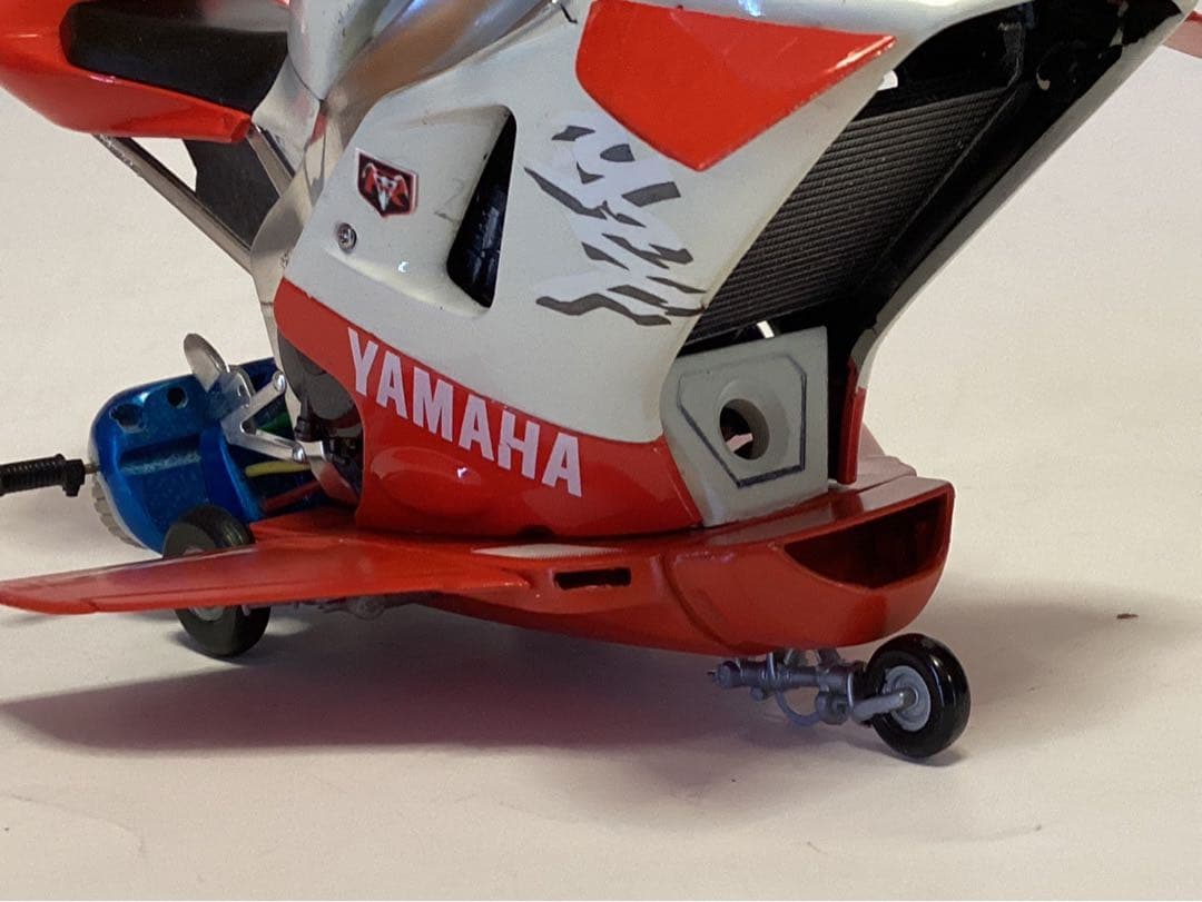 タミヤ1/12YZF-R1 30MS 仮面ライダーサイクロン