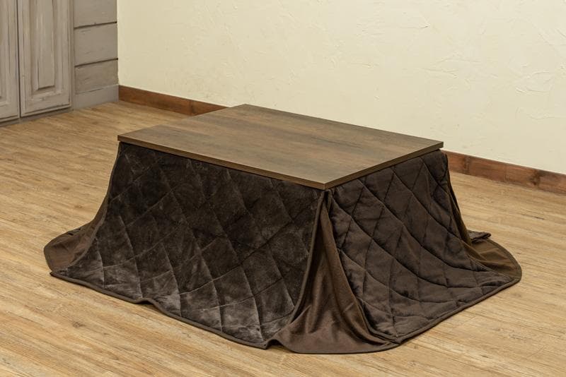 《新品送料無料》Regalia　ヴィンテージ柄コタツ　80×60　掛け布団セット