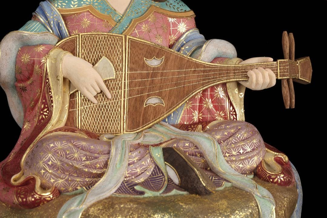 木彫置物 現代大仏師 向吉悠睦 秀逸作 木彫彩色像 琵琶を奏でる天女 女