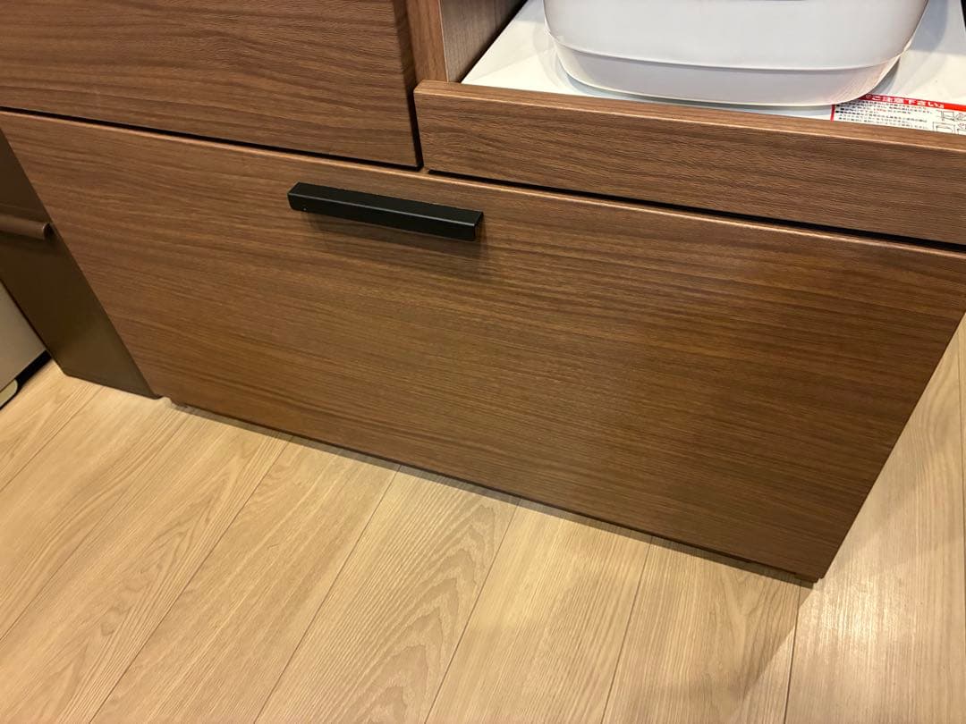 今週のみ出品　最終　ニトリ　ソレル80　キッチンボード　食器棚