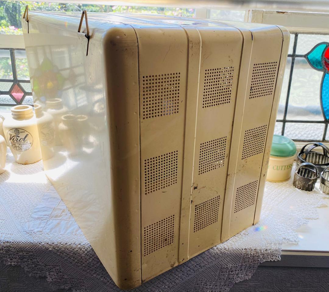 Tala社アンティーク FOOD SAFE(食品保存庫）