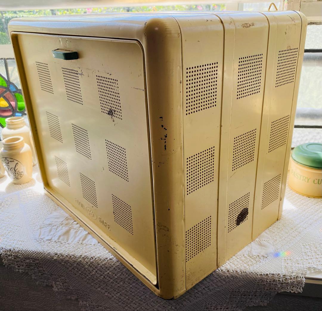 Tala社アンティーク FOOD SAFE(食品保存庫）