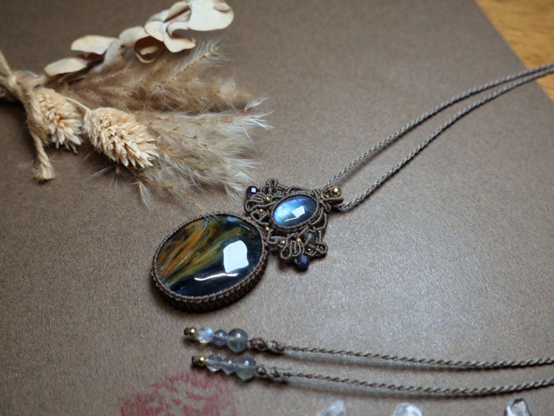 クロシドライトクォーツ(鑑別あり) マクラメ　ネックレス