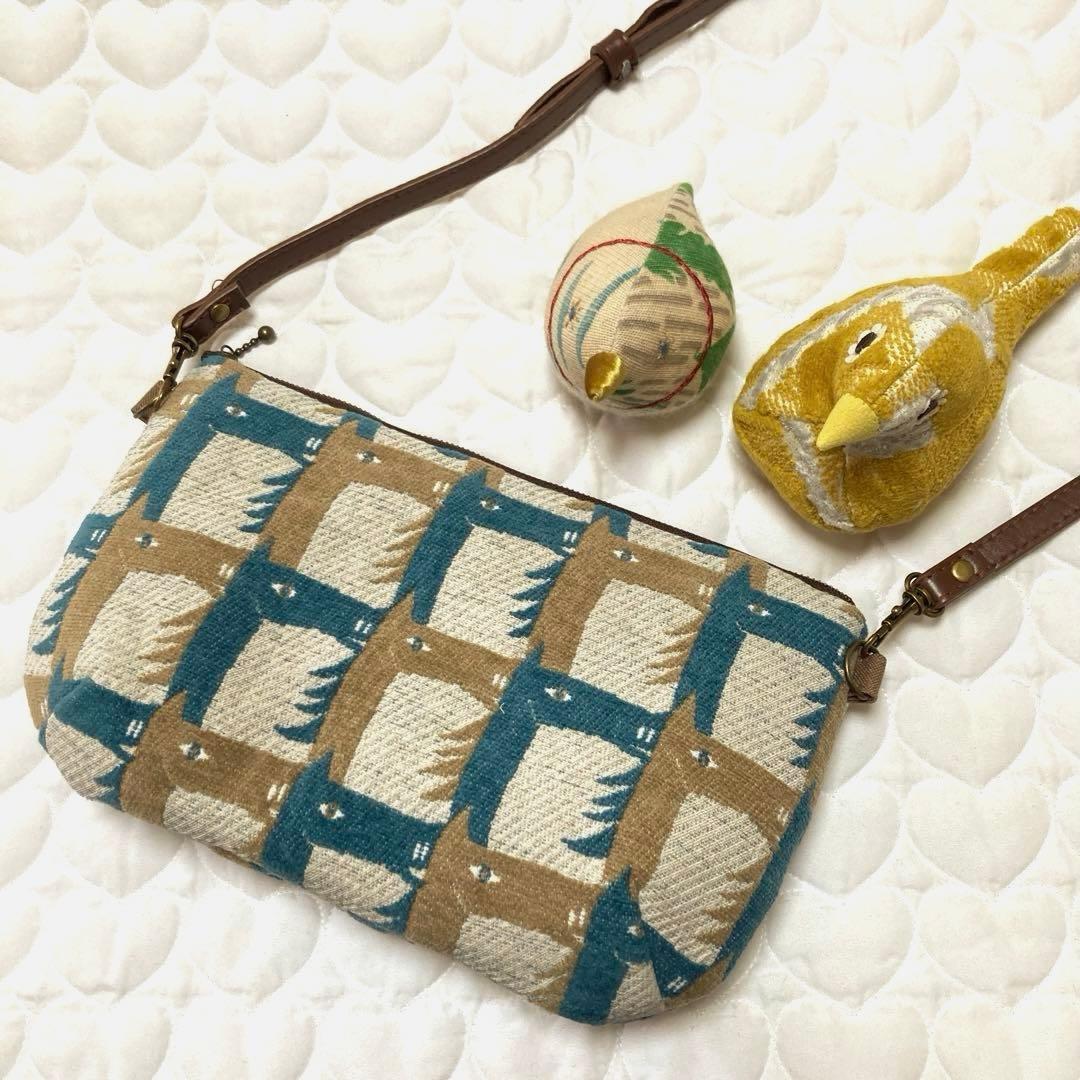 810 両面サラブレッドのショルダーバッグ　thoroughbred ベージュ