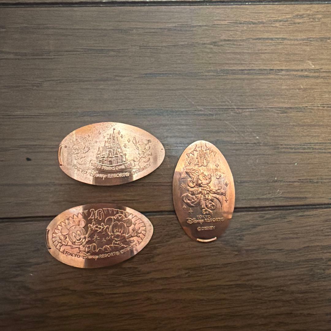 東京ディズニーリゾート 40周年 スーベニアメダル - メルカリ
