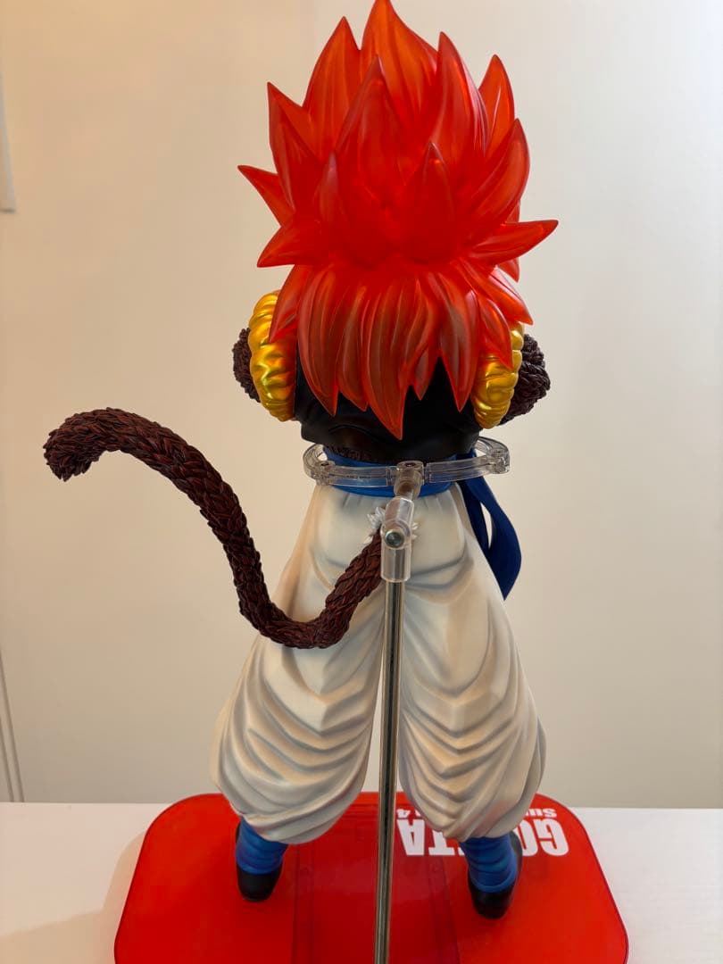 ドラゴンボール　ギガンティック ゴジータ4 フィギュア