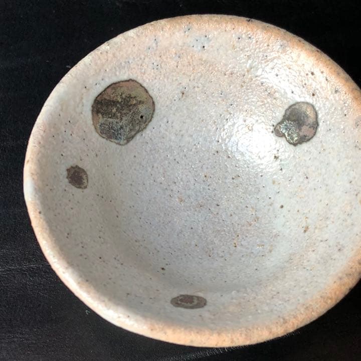 人間国宝古美術◼️蔵から、また凄そうな雰囲気の陶器が出て来ました