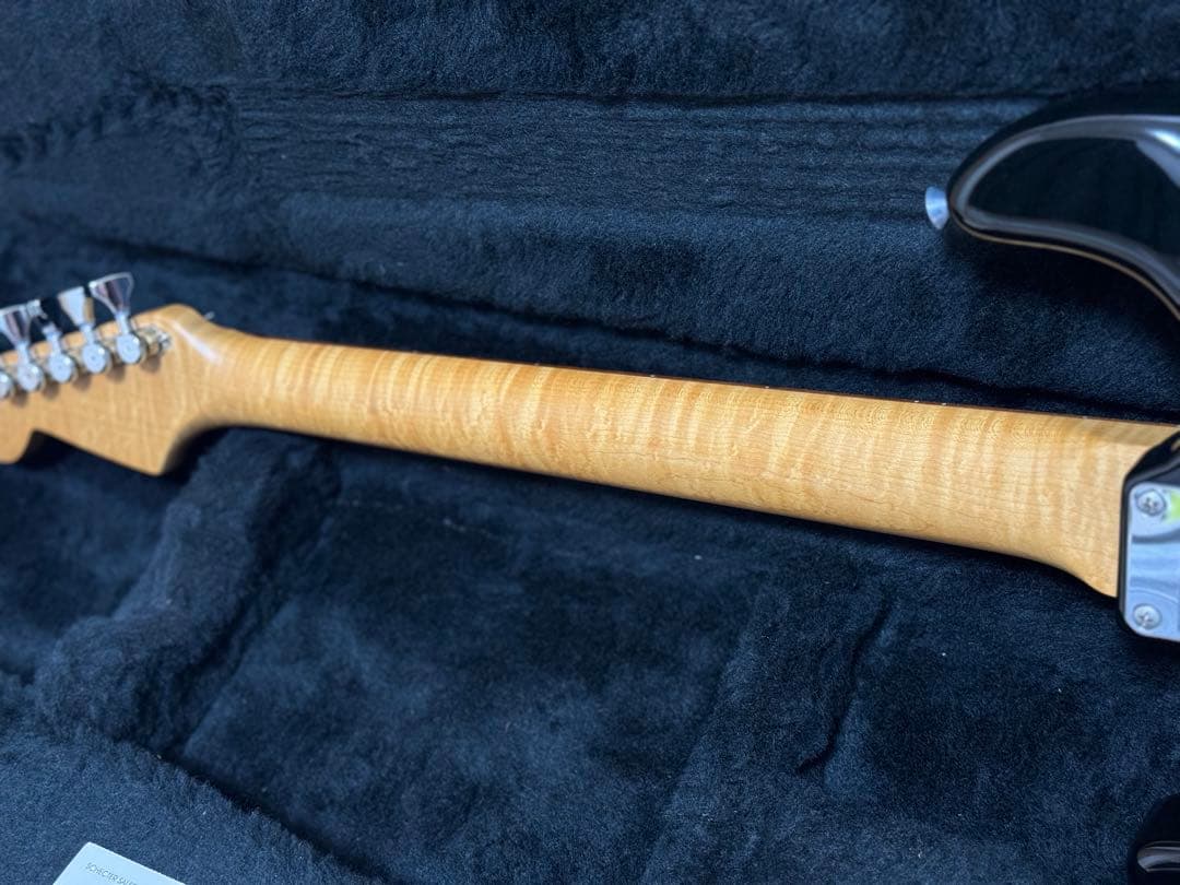 SCHECTER USA ストラトキャスター　ハードケース付属