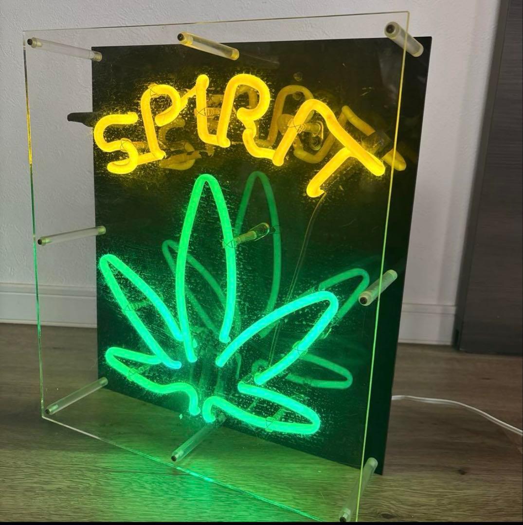 （希少）ガラス　ネオン管　HEMP SPIRIT